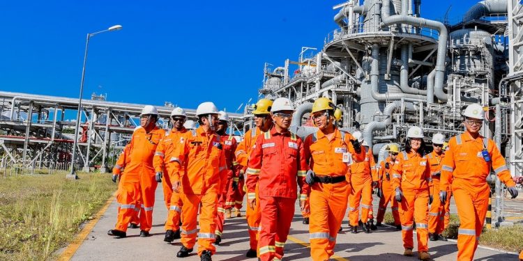 Indonesia to Host the World’s 9th Largest Floating LNG Facility, Based in West Papua