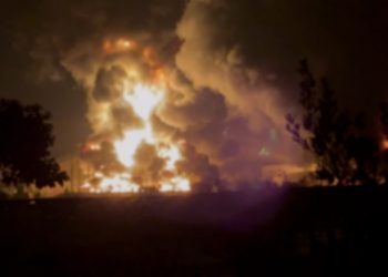 Israeli Strike on Oil Depot in Tehran Suburb Ignites Huge Blaze