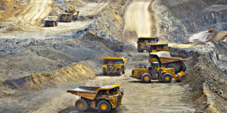 Canadian Mining Giant Loses Control of African Site