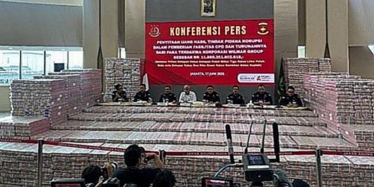 Asia’s Biggest Corruption Bust: Indonesia’s Attorney General Seizes USD 720 Million from Wilmar Group