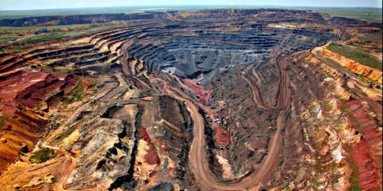 China Buys Up Overseas Mines as West Faces Self-Inflicted Critical Minerals Crisis