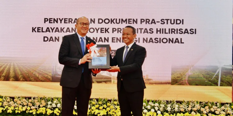 Danantara Partners with Qatar, China, and Russia to Fund Downstream Projects in Indonesia