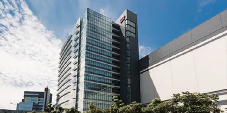 Asian Company Achieves $1 Trillion Valuation for First Time