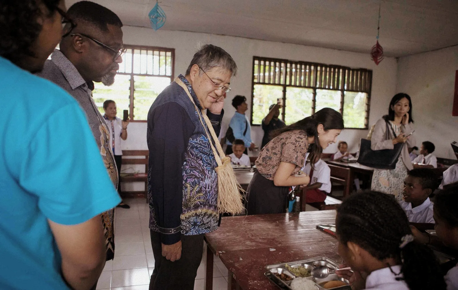 Ambassador of Japan Visits Biak, Papua to Observe Children’s’s Nutrition and Learning Activities