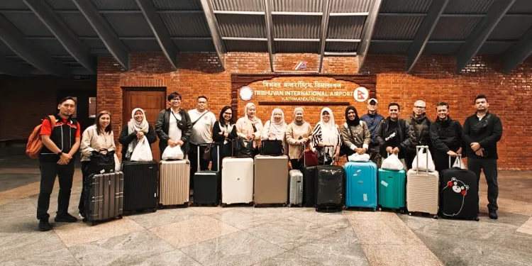 Indonesian Foreign Ministry Ensures Safety of Citizens in Nepal: Gradual Repatriation Underway