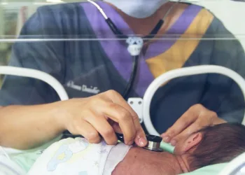 WHO, UNFPA Call For Safer Health Care for Every Newborn and Child in Indonesia