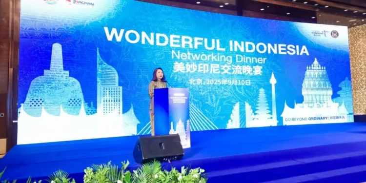 Indonesia Targets 1.3 Million Chinese Tourists in 2025