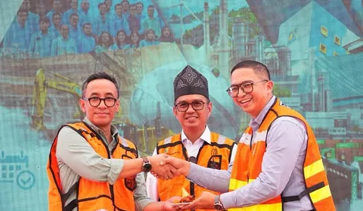 Three Nations Unite in Pomalaa: Indonesia, China, and the U.S. Join Forces to Process Nickel for the World 1 Three Nations Unite in Pomalaa: Indonesia, China, and the U.S. Join Forces to Process Nickel for the World