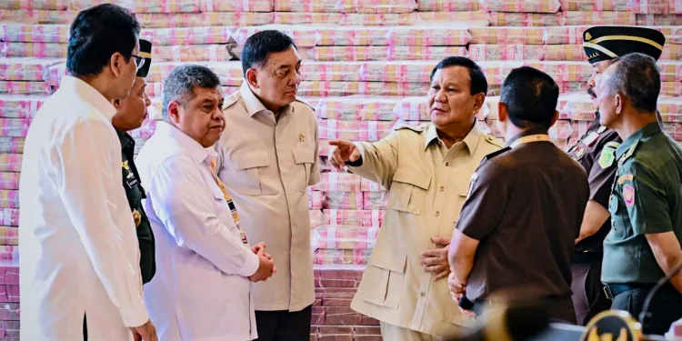 Indonesia Shocks the World: Prabowo Exposes Economic Mafia, $830 Million Cash Returned to the State
