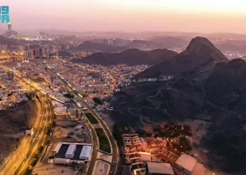 Path to Hira Cave: A Journey of Faith, Culture, and Breathtaking Views in Makkah