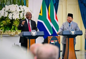 Three BRICS Leaders Meet in Jakarta, Pledge to Grow Together as a Global Economic Power 1