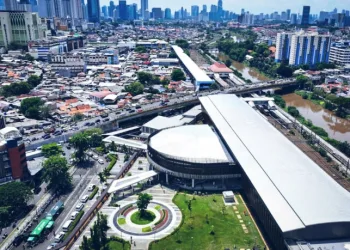Jakarta’s Modern Public Transport Surges as Electric Train Users Reach 486 Million