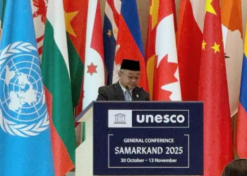 Historic Moment: Indonesian Language Officially Used at UNESCO Forum