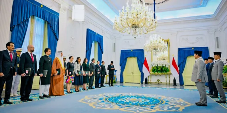 12 New Ambassadors Officially Begin Their Diplomatic Mission in Indonesia