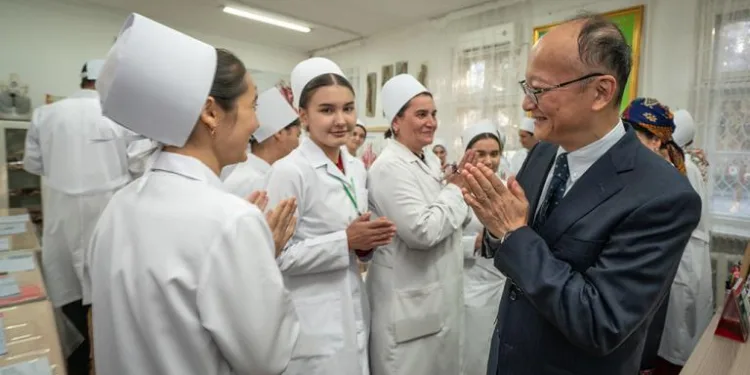 ADB Marks 25 Years of Partnership with Turkmenistan