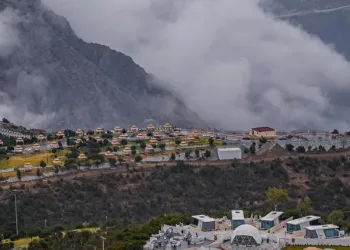 Misty Al-Baha and Rainy Jeddah Showcase the Best of Saudi Tourism This Winter