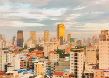 New Crisis Alert: World Bank Reveals Mounting Pressures Shaking Cambodia’s Economy