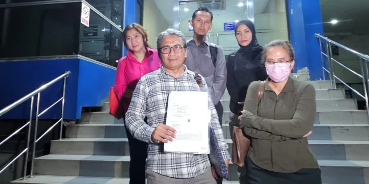 Falling Glass Incident at TCC Batavia Building in Jakarta Reported to Police