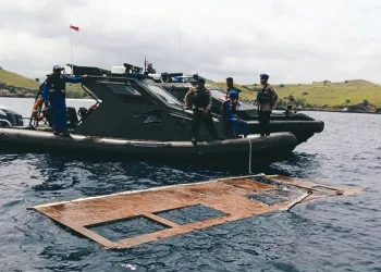 Tourist Boat Sinks in Labuan Bajo, Four Spanish Nationals Missing