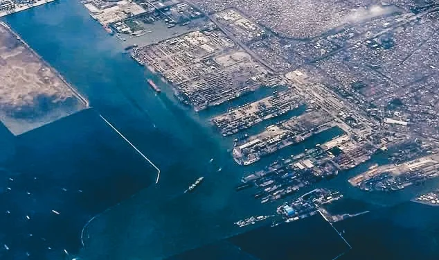 Seven Areas in Jakarta on High Alert for Tidal Flooding as Coastal Threats Intensify