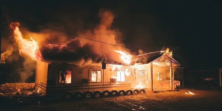 Chaos in Morowali: Nickel Mining Company Office Burned Down by Mob