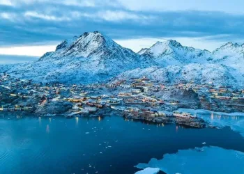 Trump Poised to Take Hold of Greenland
