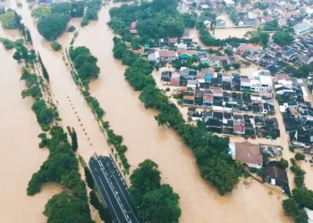 Asia Disaster: Flooding Spreads, Jakarta City Edges to Sinking