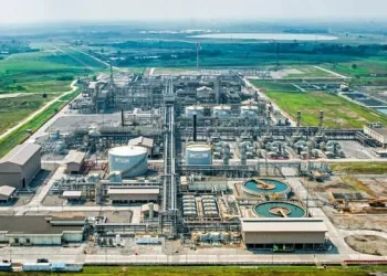 Indonesia Targets 610,000 Barrels per Day Oil Lifting in 2026
