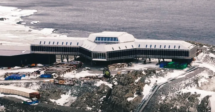 Cold War Reaches the South Pole: U.S. Inspects Chinese Bases in Antarctica