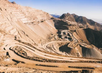 Global Scramble for Critical Minerals: IMF Warns Latin America Holds the Key to the New Energy Economy