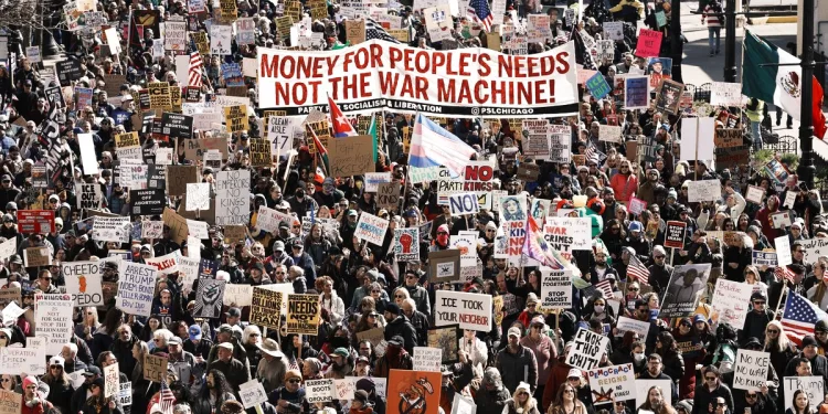 U.S. in Turmoil: People’s Protests Sweep All 50 States, A Real Threat to Trump?