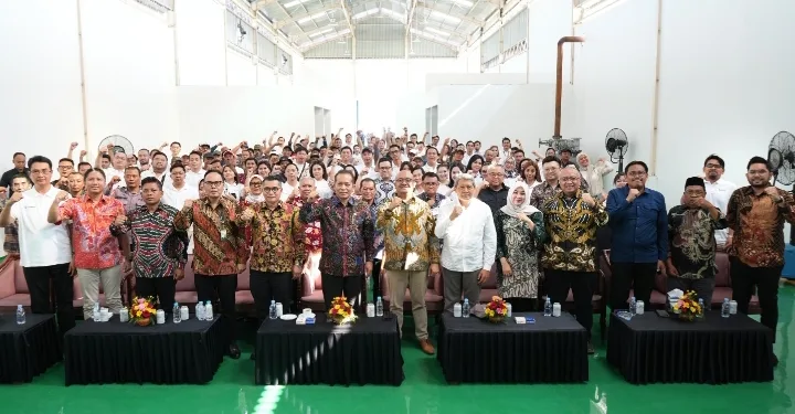 Indonesian Cooperatives Minister Backs Cooperative-Led Sugarcane Downstreaming