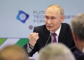 Putin Calls for National Currency Settlements at Asian Leaders’ Summit