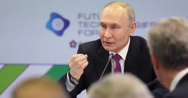 Putin Calls for National Currency Settlements at Asian Leaders’ Summit