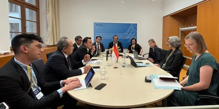 Indonesia Seeks Alliance of Island Nations to Push Climate Mobility Agenda Ahead of COP31