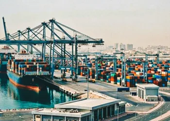 Iran and Qatar Restart Maritime Trade as Gulf Shipping Rebounds