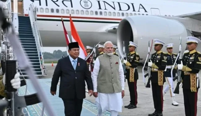 India and Indonesia Deepen Strategic Partnership as Modi Begins State Visit to Jakarta