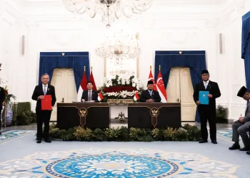 Indonesia, Singapore Sign Landmark Carbon Market Agreements Under Paris Agreement