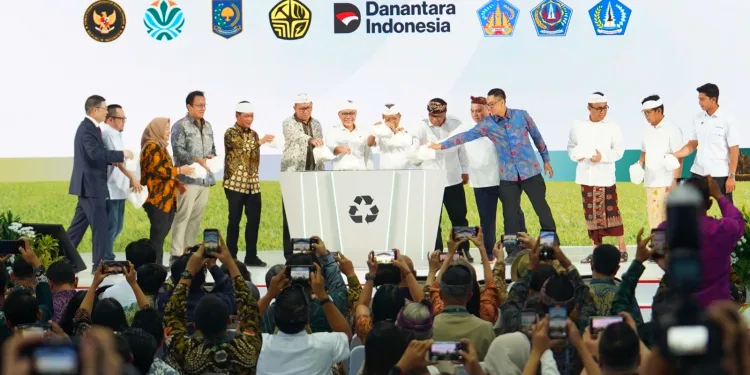 Indonesia Launches US$184 Million Waste-to-Energy Drive Led by Danantara