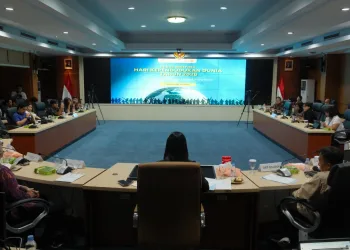 Young Indonesians Want Families—but Economic Insecurity Is Holding Them Back