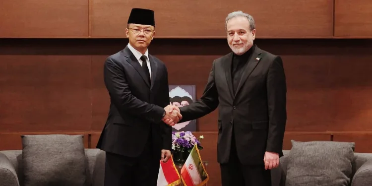 Indonesia Reaffirms Ties With Iran Amid Regional Tensions