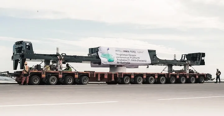 Indonesia Expands Rail Exports to Australia with New Locomotive Shipment