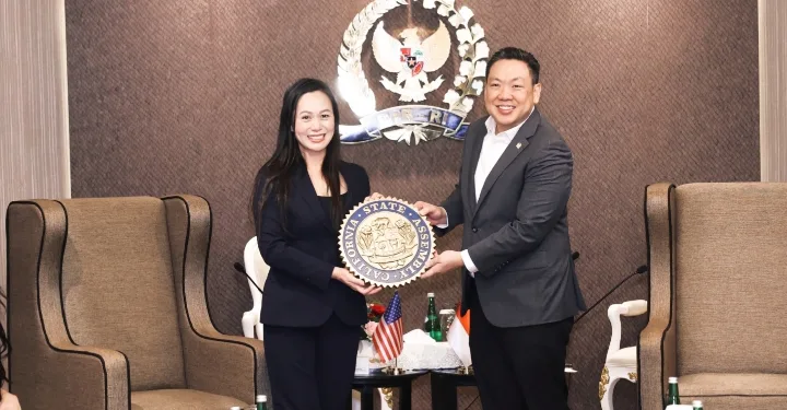 California Seeks Strategic Partnership with Indonesia 1 California Seeks Strategic Partnership with Indonesia