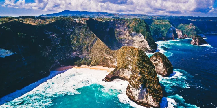 Indonesia’s Ocean Energy Breakthrough Begins in Nusa Penida